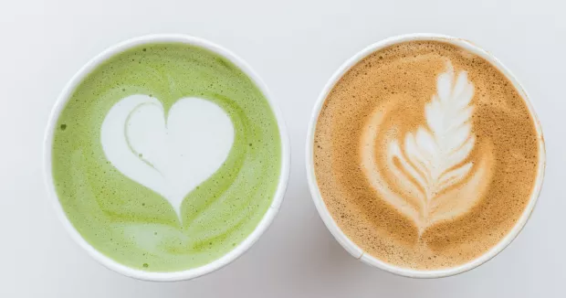 Matcha zamiast kawy - czy warto zdecydować się na taką zmianę?