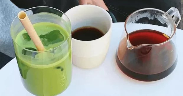 Matcha - zdrowa alternatywa dla kawy? Matcha vs Kawa